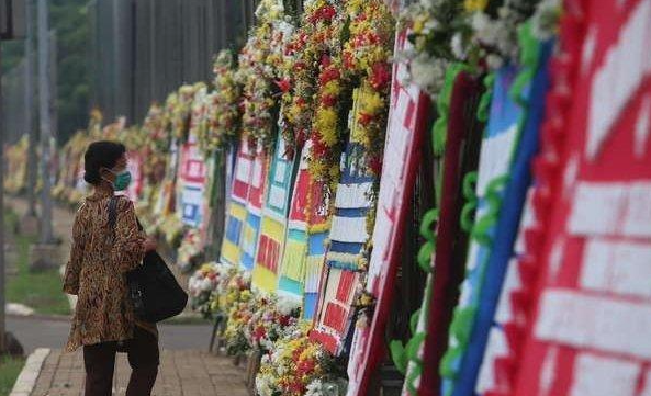 Layanan Papan Karangan Bunga dan Florist 24 Jam Harga Murah