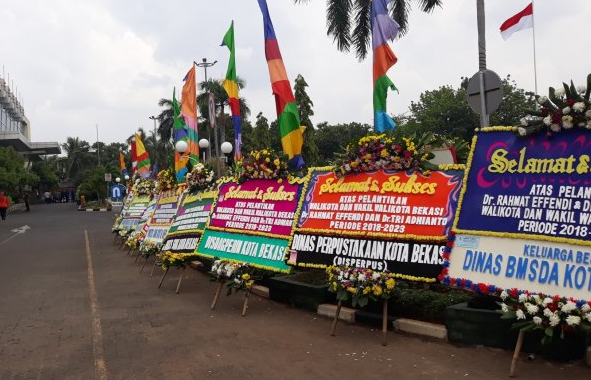 Florist karangan bunga murah di Bojonegoro